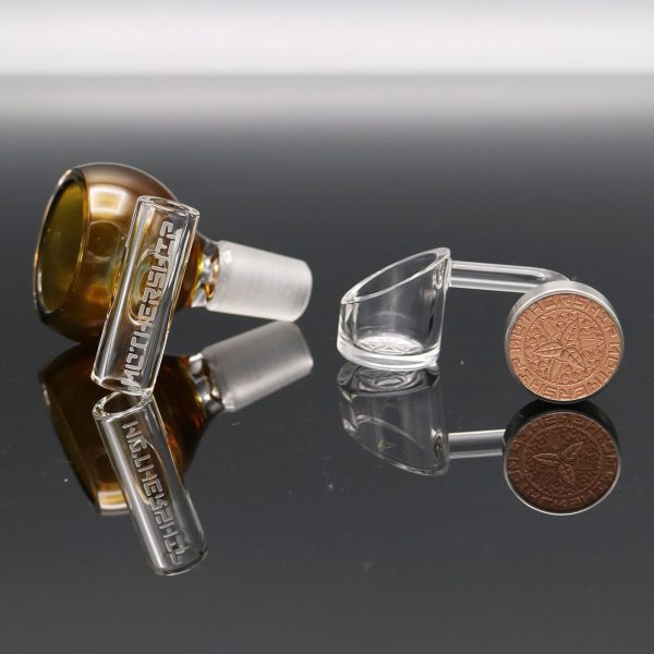 mothership-glass-brown-megapot-2