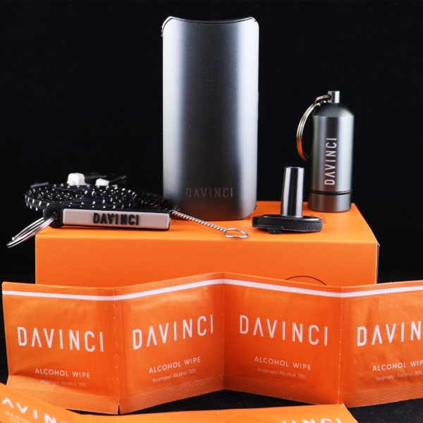 The DaVinci IQ